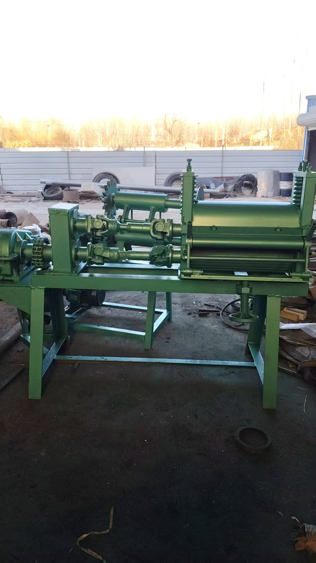 Ano ang Ginagawa ng Xinzhe Tools' Factory-Direct Rubber Cracker Blades na Pinapaboran ng Global Rubber Recycler?