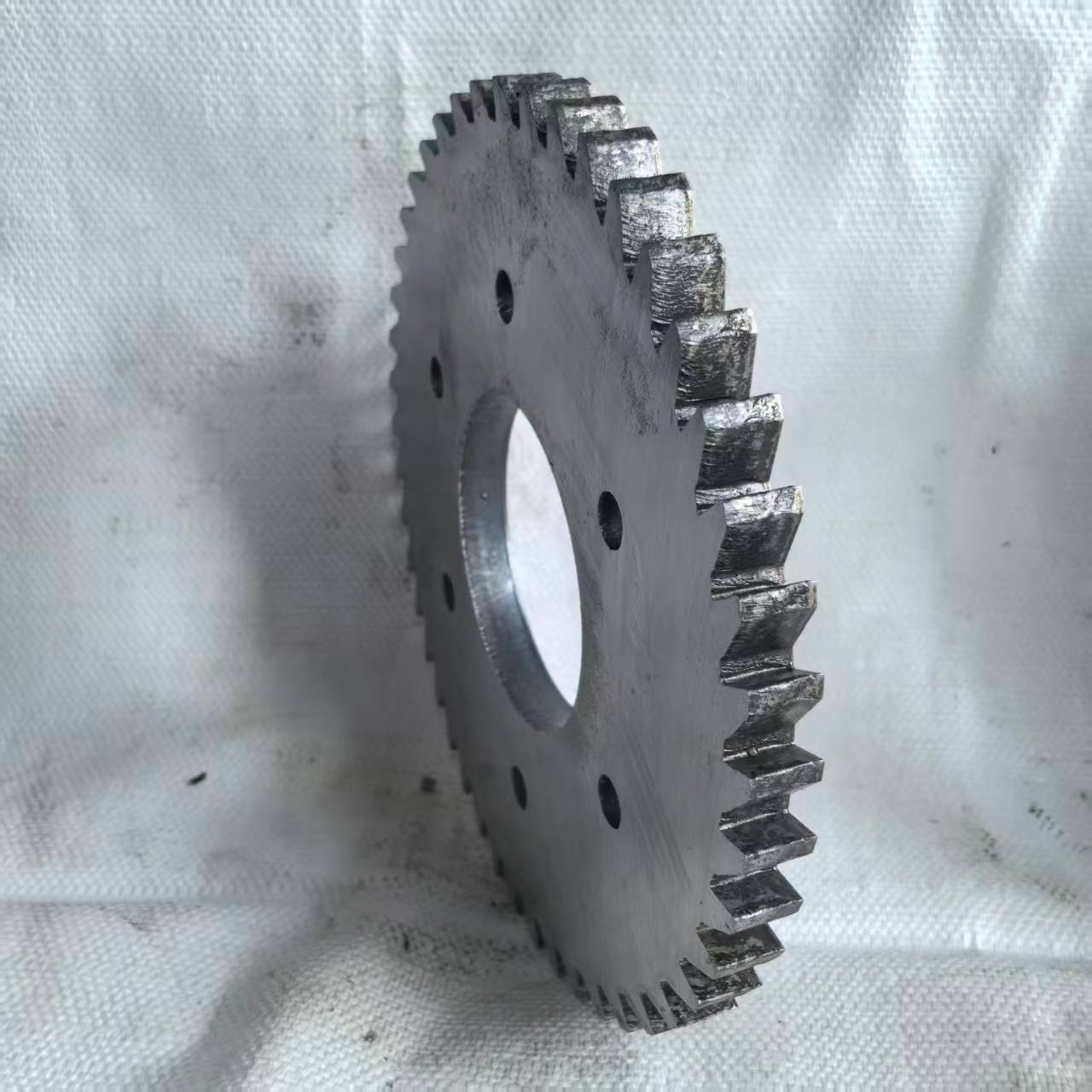 Anong Mga Bentahe ang Nakukuha Mo Mula sa Xinzhe Tools, isang Dedicated Rubber Cracker Blade Manufacturer?