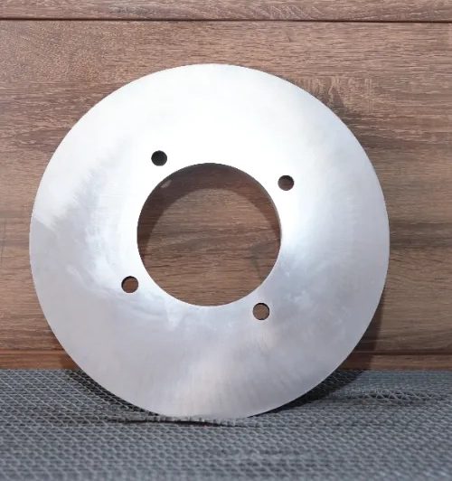 Hindi maaaring tumaas ang kapasidad ng produksyon ng recycled na goma, kaya paano ka pipili ng 390mm heavy-duty large-slant blade upang palakasin ang kahusayan sa pagsira ng goma?